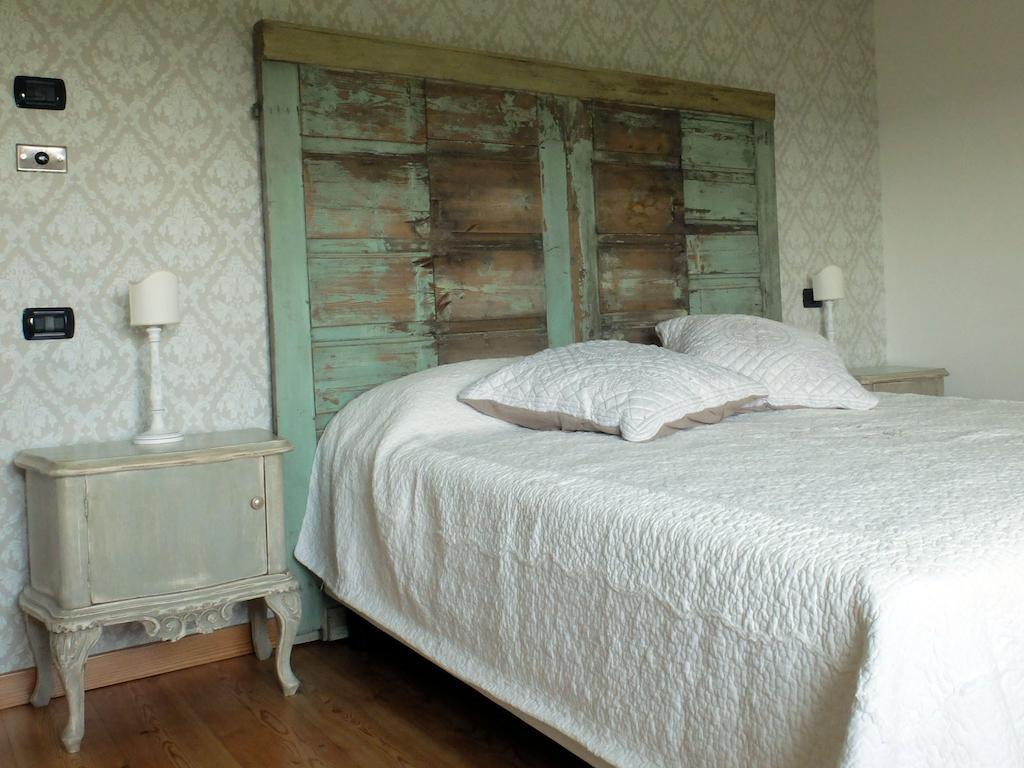 Garda & Golf Bed & Breakfast Каприно Веронезе Стая снимка